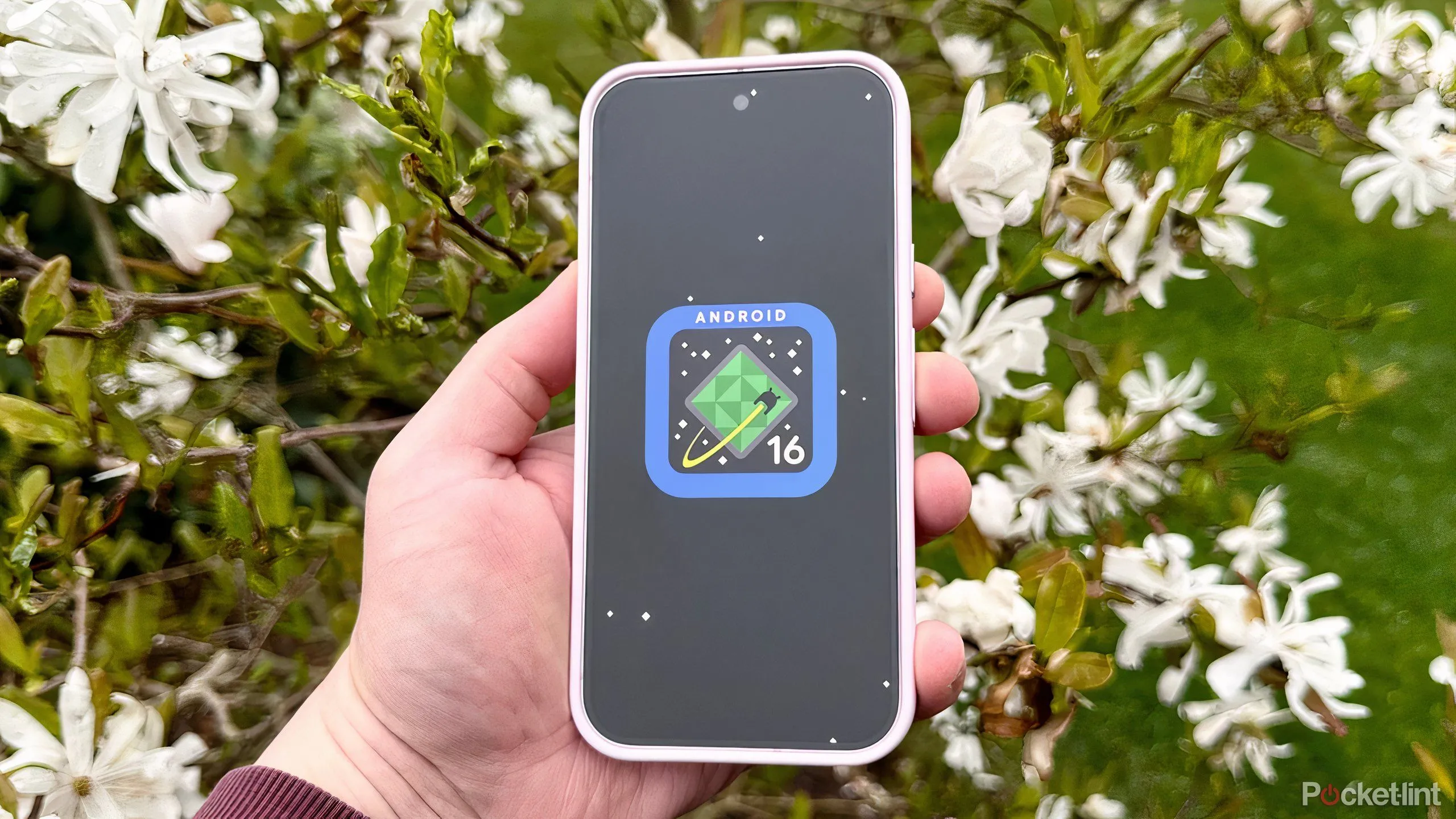 Giao diện Android 16 với thiết kế Material 3 Expressive mới