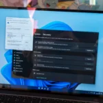 Giao diện Cài đặt (Settings) và Bảng điều khiển (Control Panel) trên Windows 11, minh họa sự thay đổi UI so với Windows 7 khiến các tính năng cũ như Device Stage bị loại bỏ.