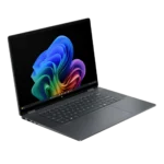 Laptop HP OmniBook X Flip ở chế độ lật, minh họa tính năng chuyển đổi 2-trong-1