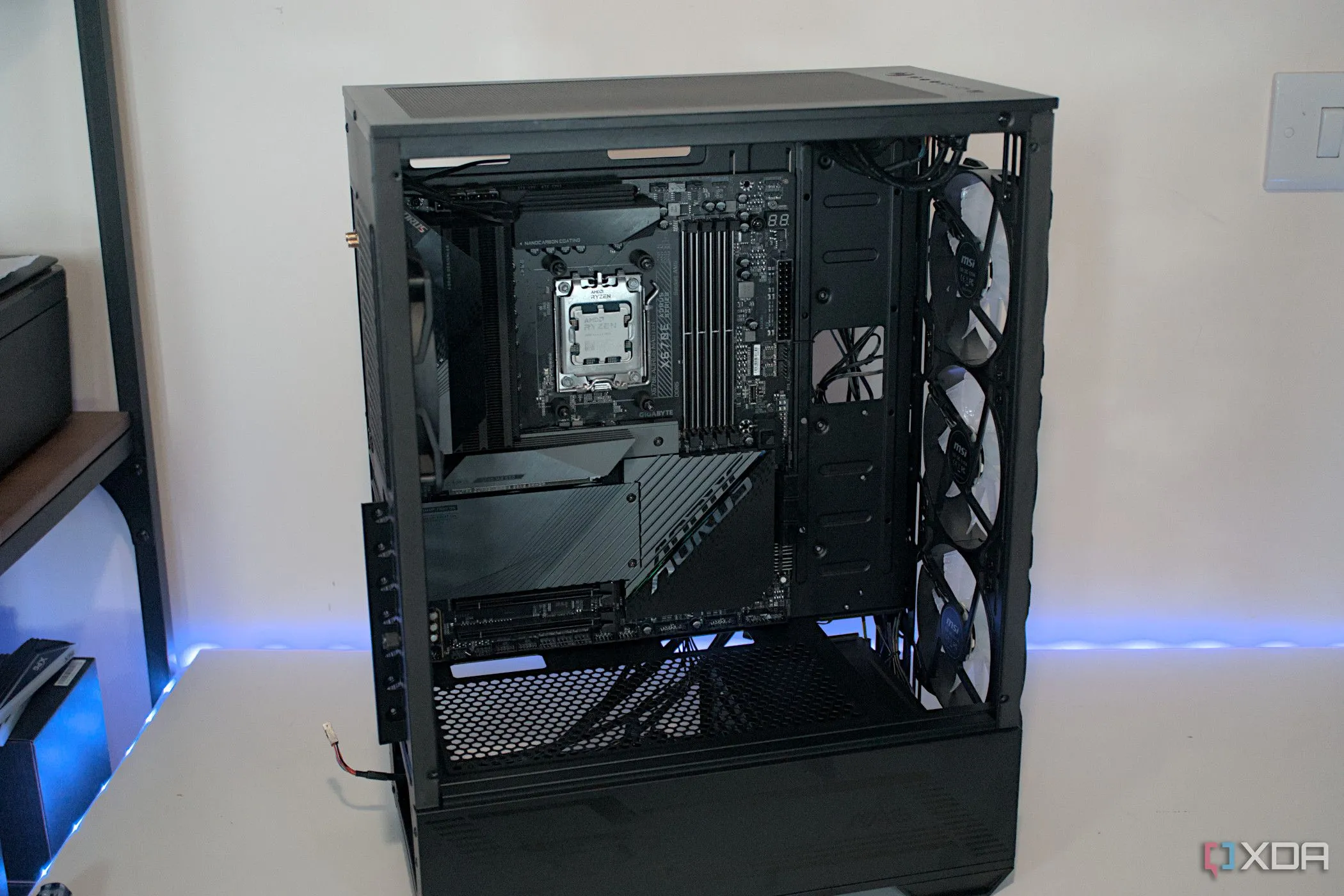 MSI MAG Forge 112R