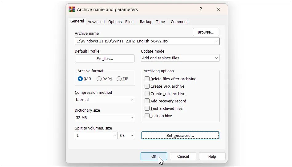 Hộp thoại &quot;Thêm vào kho lưu trữ&quot; của WinRAR trên Windows 11, hiển thị tùy chọn &quot;Tách thành các tập&quot; để chia nhỏ file.