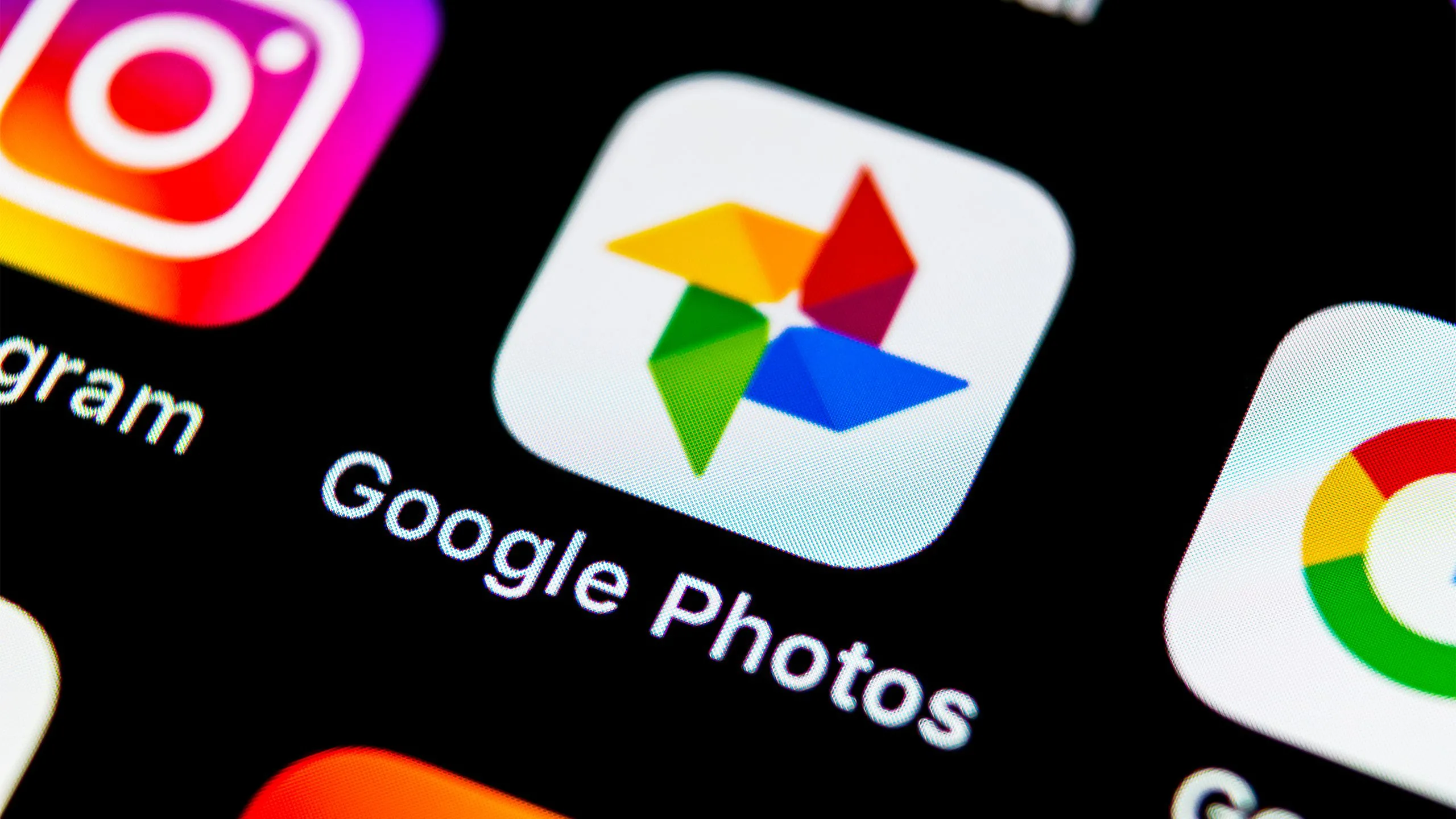 Người dùng Google Photos có thể tận dụng tín dụng in ảnh từ Google One để in những khoảnh khắc đáng nhớ