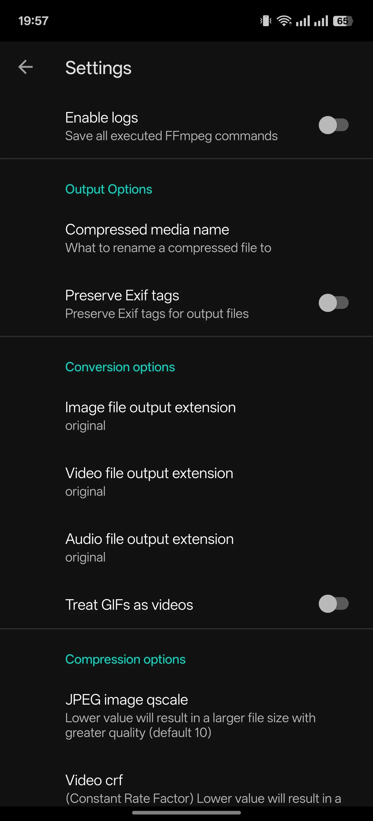 Trang cài đặt trong ứng dụng FFShare trên Android, hiển thị các tùy chọn cấu hình.