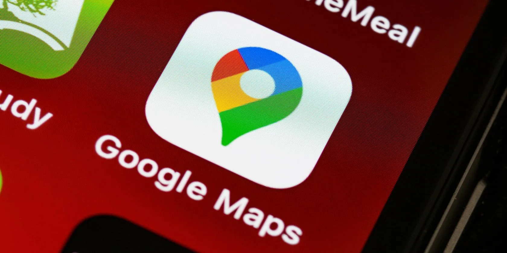 Biểu tượng ứng dụng Google Maps trên màn hình điện thoại