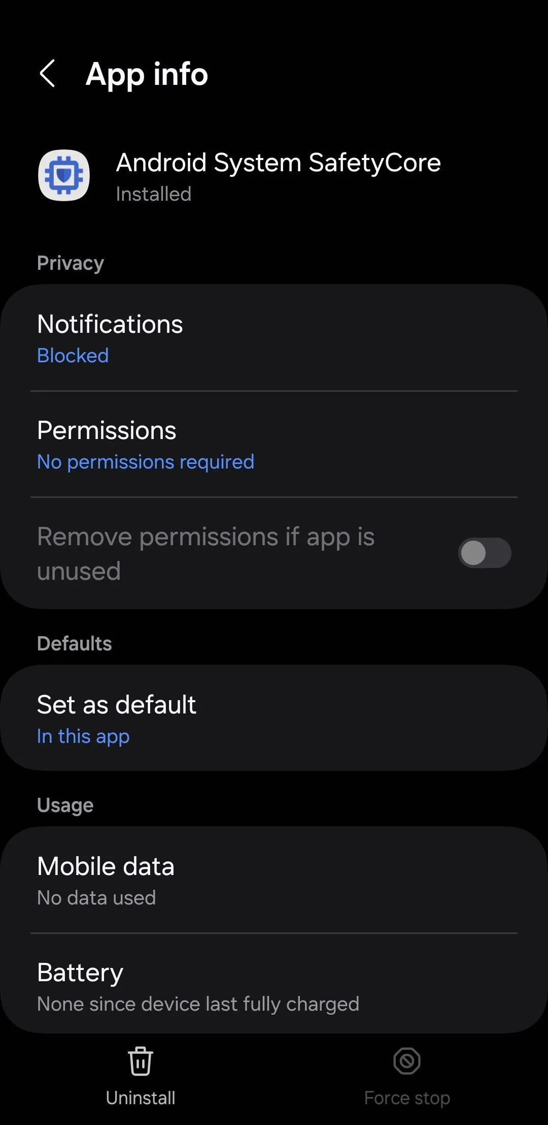 Cài đặt ứng dụng Android System SafetyCore hiển thị tùy chọn gỡ cài đặt (Uninstall), cho phép người dùng kiểm soát quyền riêng tư.
