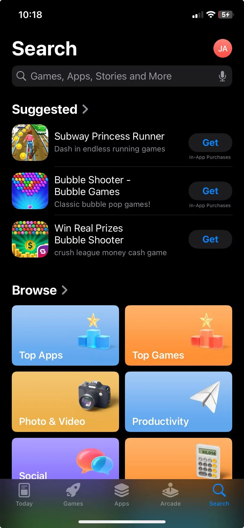 Giao diện Apple App Store với các ứng dụng được đề xuất, thể hiện kho ứng dụng phong phú trên iOS.