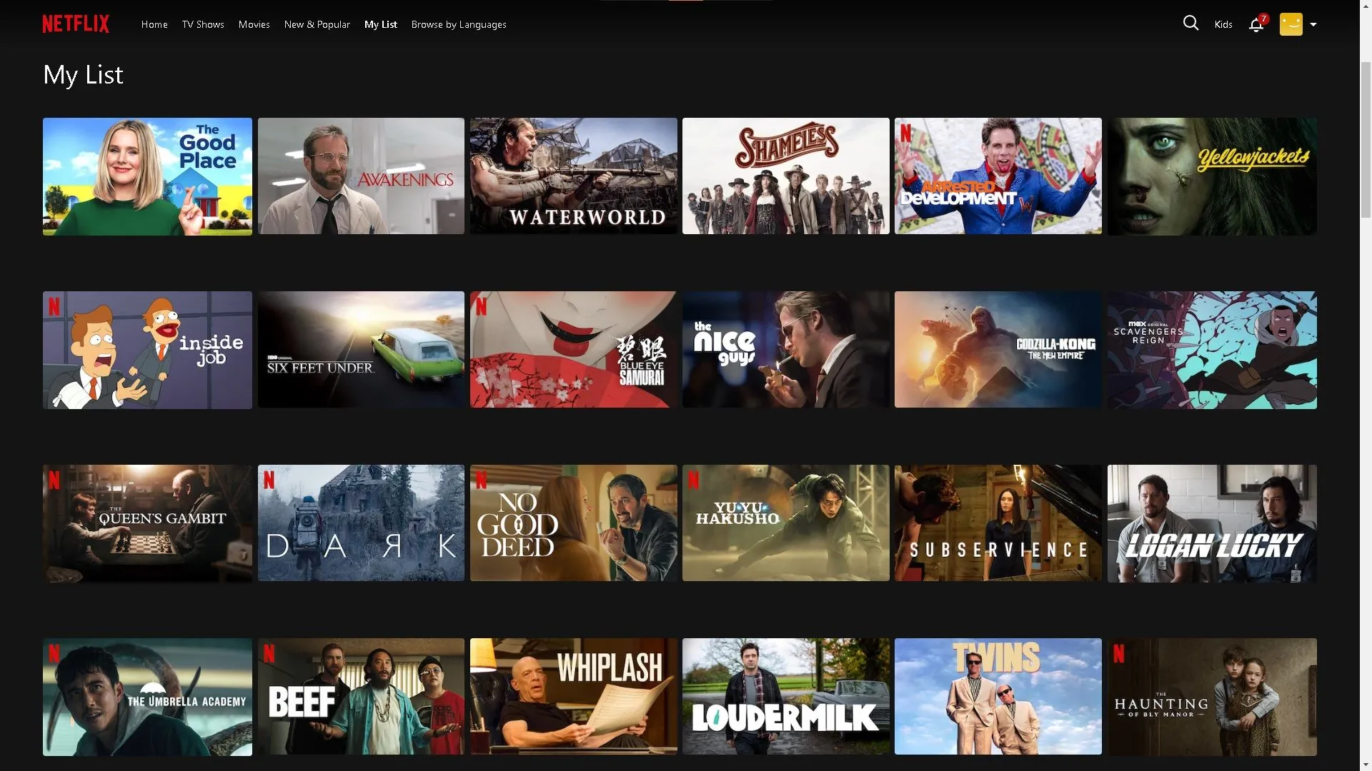 Giao diện danh sách "My List" trên Netflix hiển thị các bộ phim và chương trình đã lưu, giúp người dùng chọn phim dễ dàng hơn.