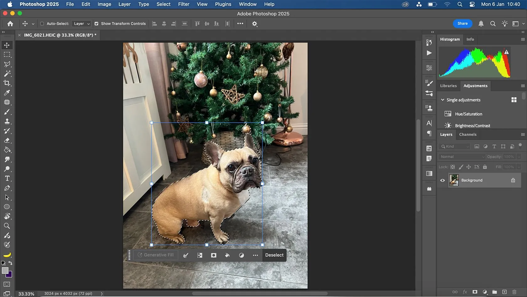 Giao diện người dùng Adobe Photoshop với các thanh công cụ và bảng điều khiển quen thuộc