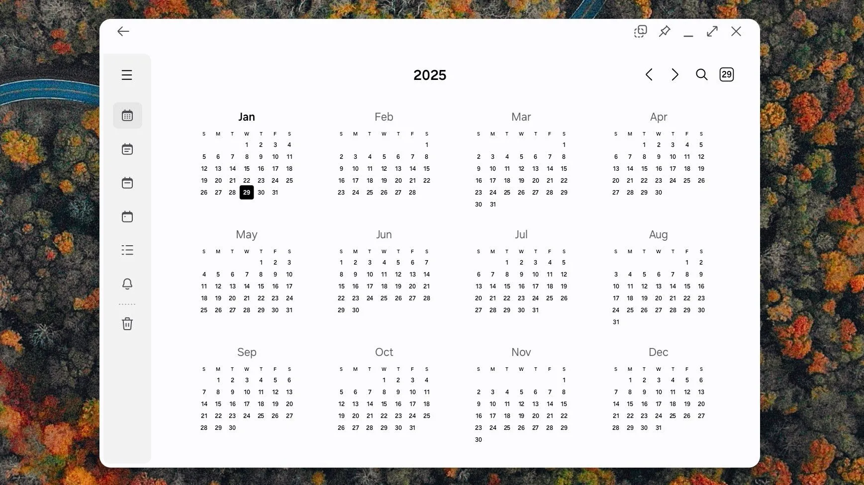 Giao diện Samsung Calendar trên Samsung DeX với nhiều sự kiện được sắp xếp gọn gàng.