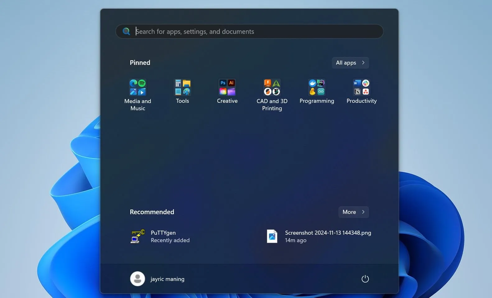 Giao diện Start Menu của Windows với các ứng dụng được ghim và nhóm lại theo từng loại, giúp người dùng dễ dàng truy cập các phần mềm thường dùng.