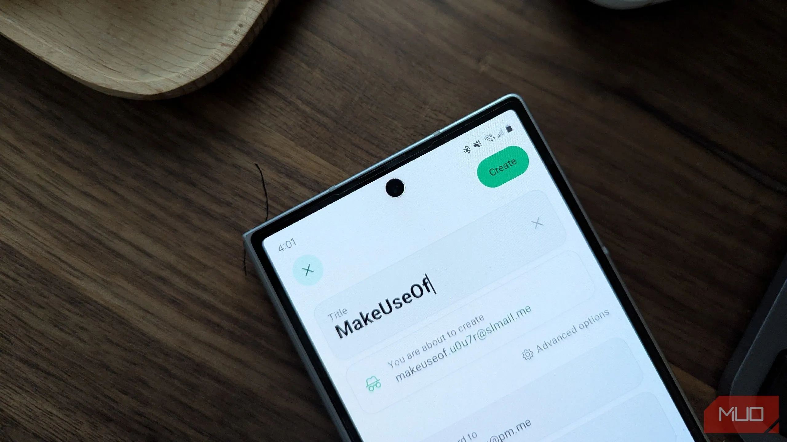 Giao diện tạo địa chỉ email alias cho MakeUseOf trong ứng dụng Proton Pass trên Android.
