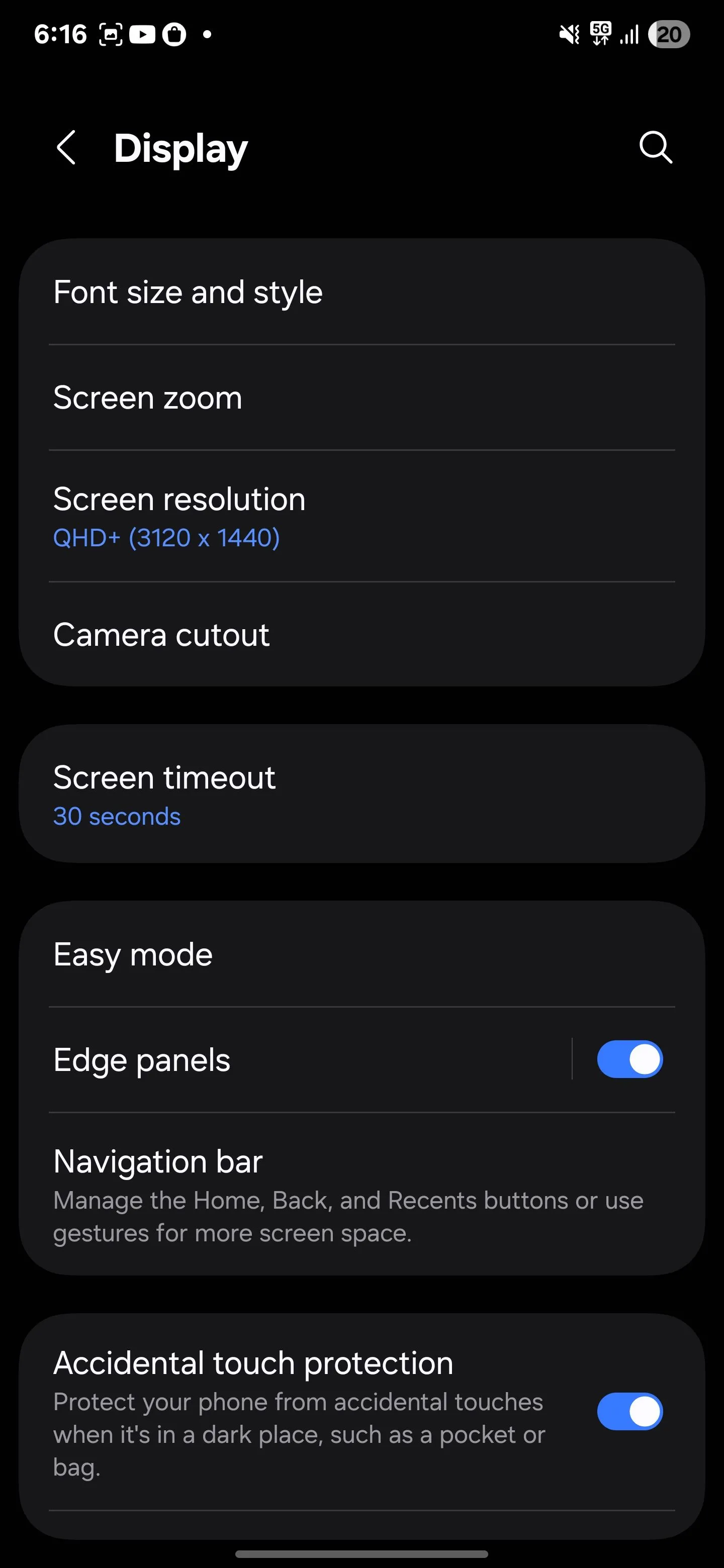 Màn hình cài đặt &quot;Thời gian chờ màn hình&quot; trong menu hiển thị của Samsung, nơi bạn có thể điều chỉnh thời gian màn hình sáng.