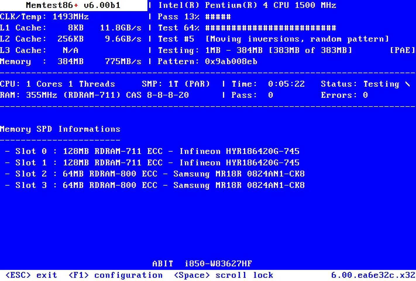 Màn hình MemTest86 đang hiển thị quá trình kiểm tra bộ nhớ RAM