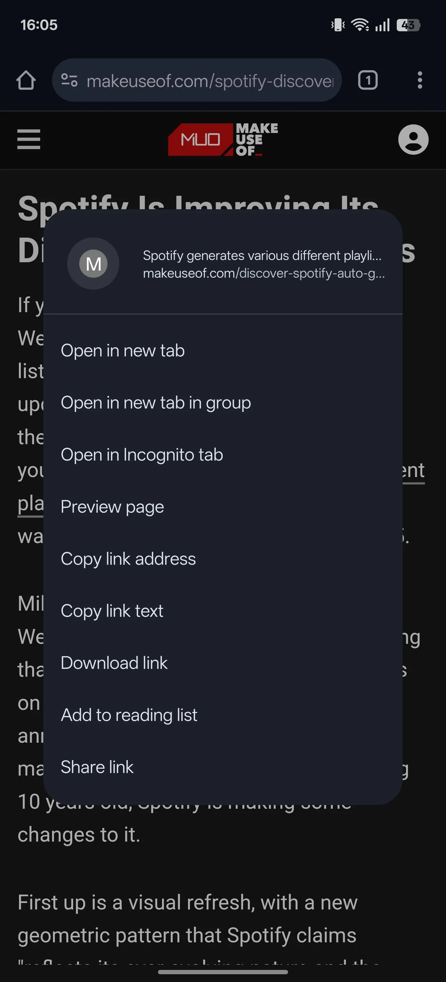 Menu ngữ cảnh hiển thị khi nhấn giữ một từ hoặc cụm từ trên trang web trong Chrome cho Android.