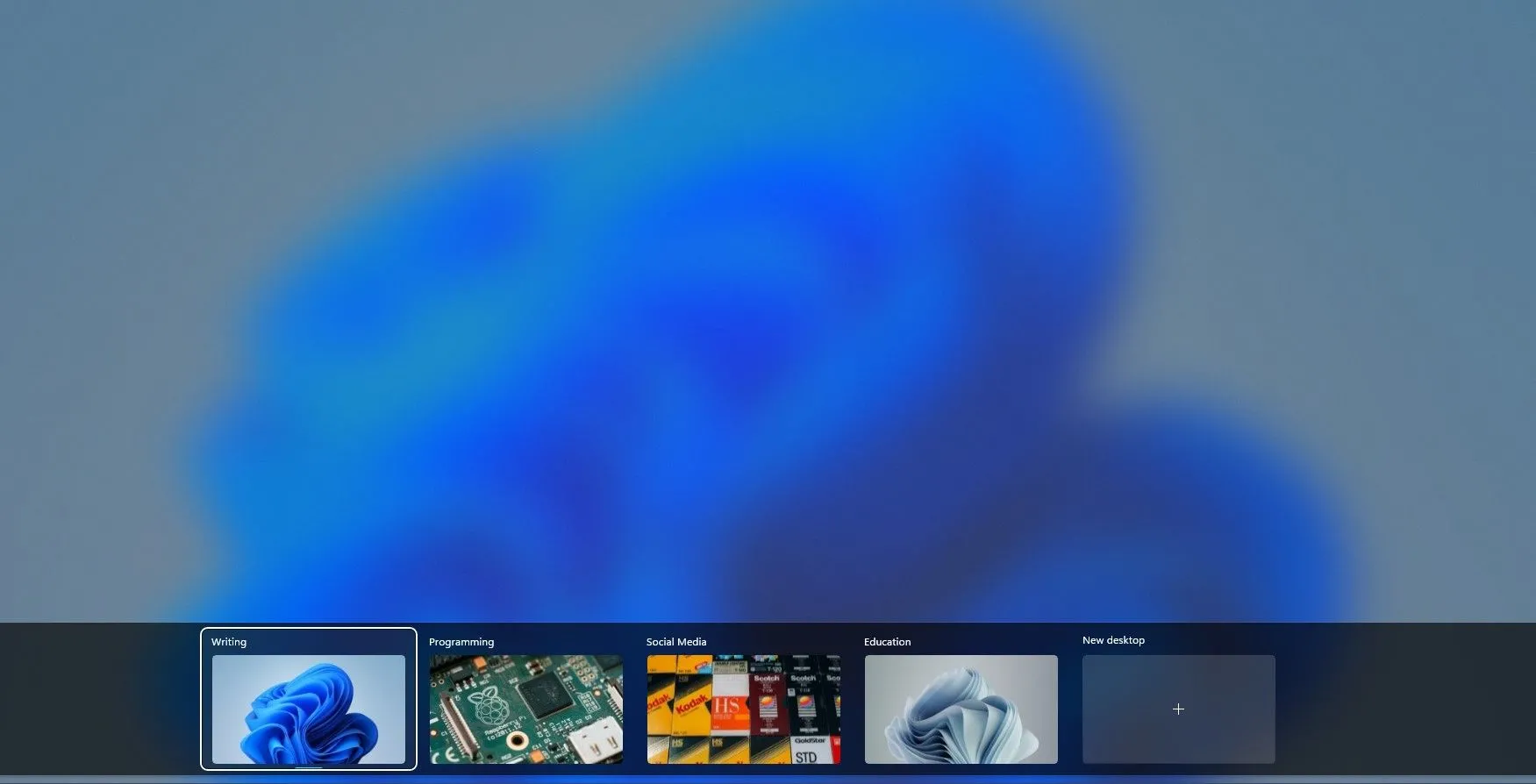 Mục Virtual Desktops trong Task View, cho phép người dùng xem, tạo và quản lý các không gian làm việc ảo trên Windows để tổ chức công việc.