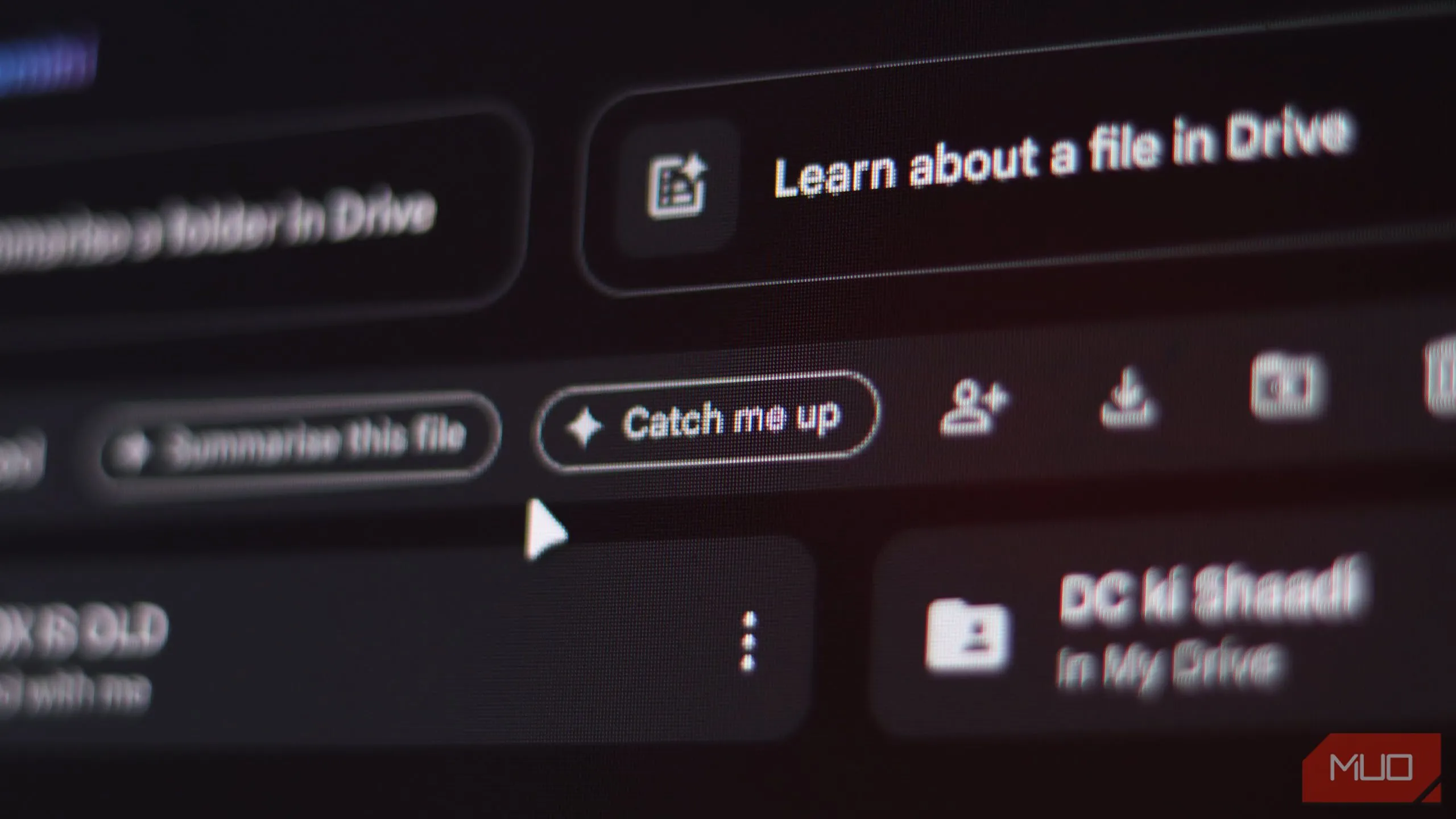 Nút Catch me up của Gemini hiển thị trong thanh tùy chọn Google Drive