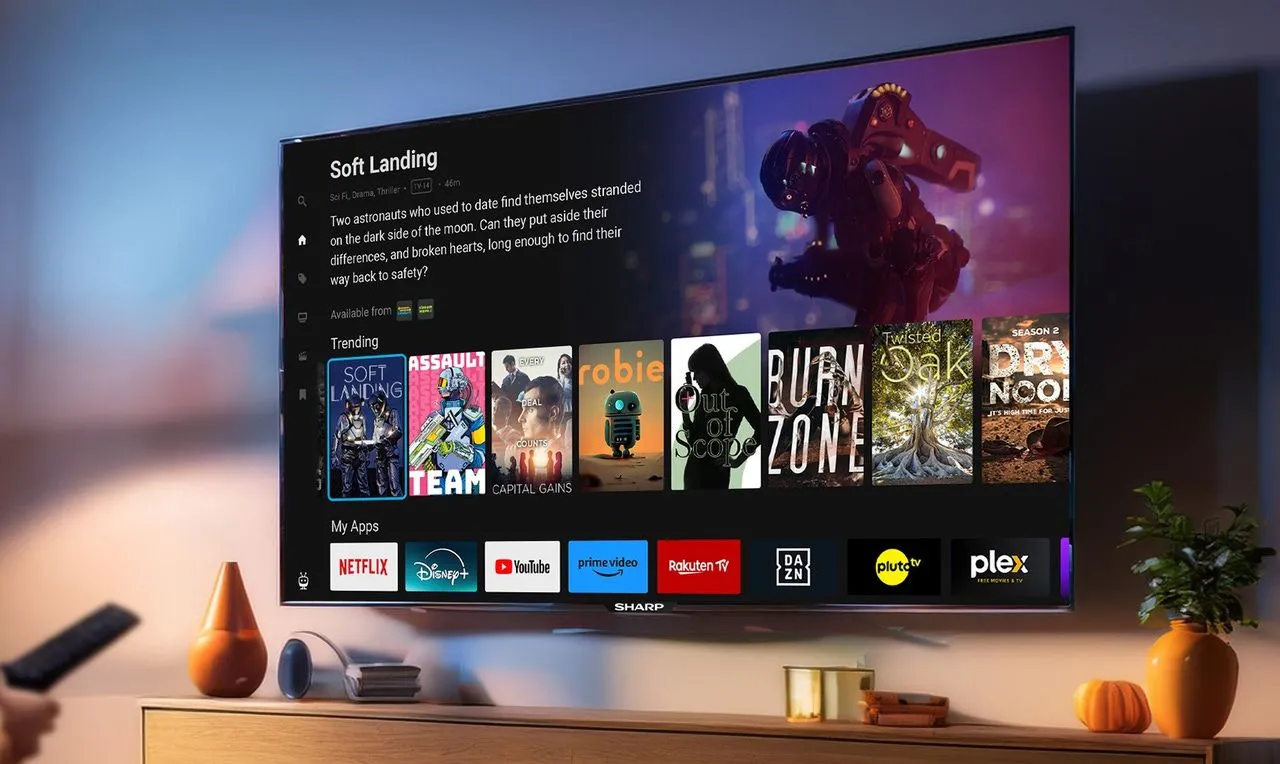 Smart TV Sharp chạy hệ điều hành TiVo OS hiển thị trên màn hình lớn