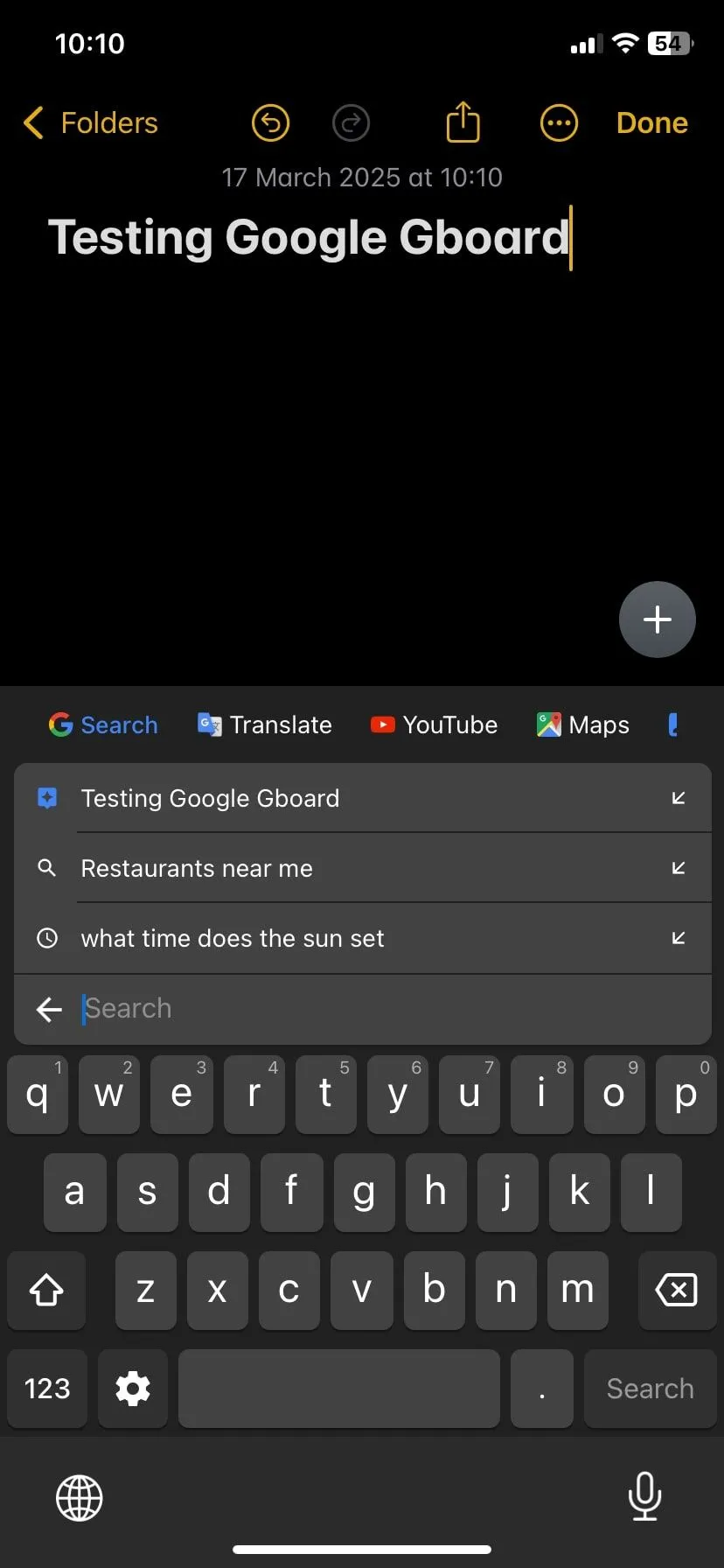 Thanh tìm kiếm Google tích hợp hiển thị các gợi ý trên bàn phím Gboard của iPhone