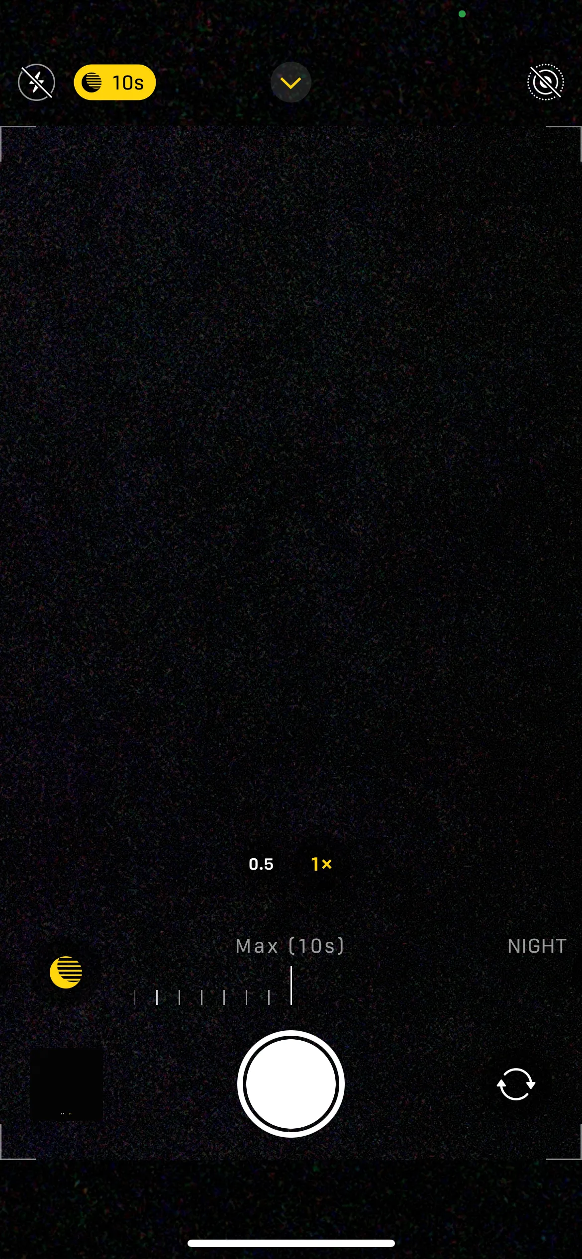 Thanh trượt điều chỉnh thời lượng Chế độ Ban đêm (Night Mode) trong ứng dụng Camera của iPhone