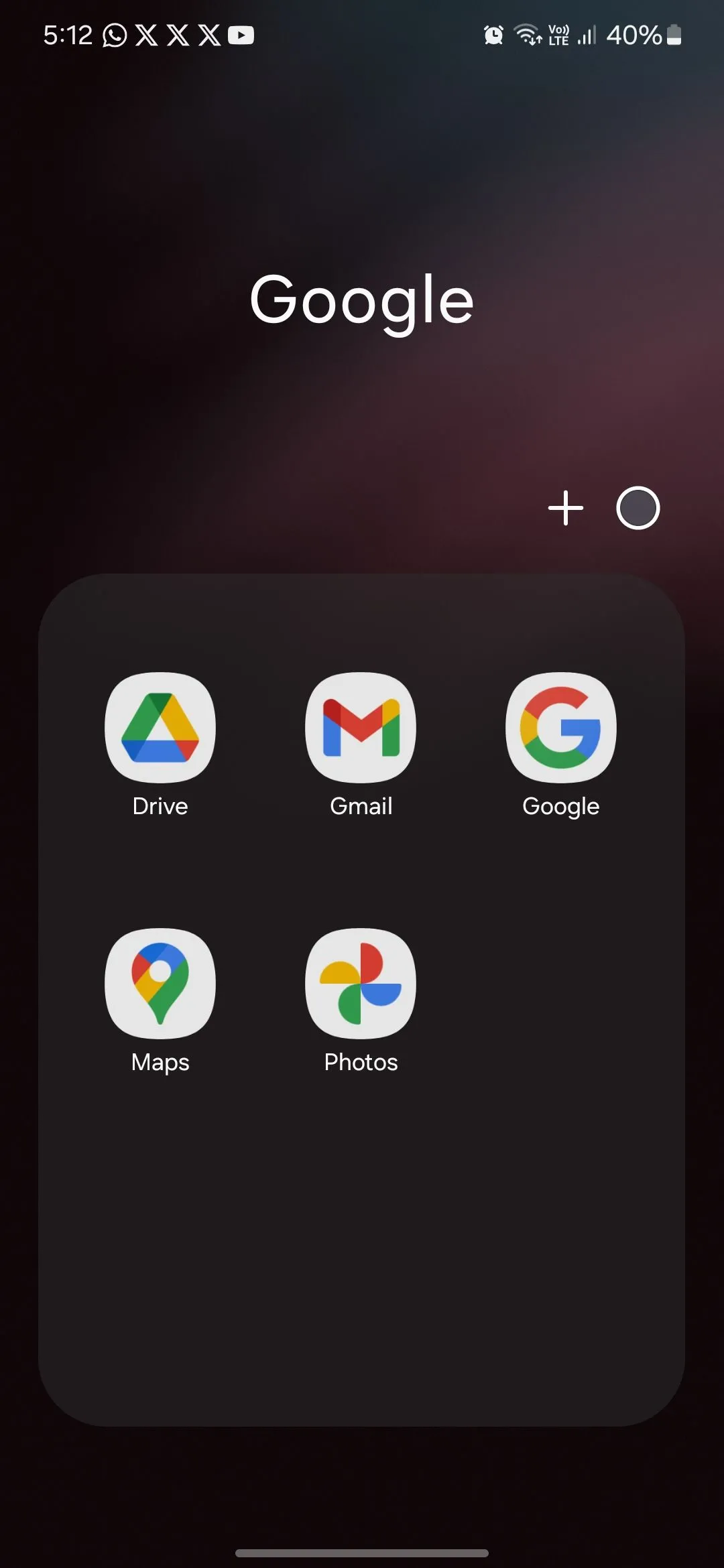 Thư mục ứng dụng có tên &quot;Google&quot; trên điện thoại Samsung, chứa nhiều ứng dụng cài sẵn